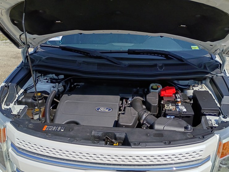 2013-ford-explorer-image-20