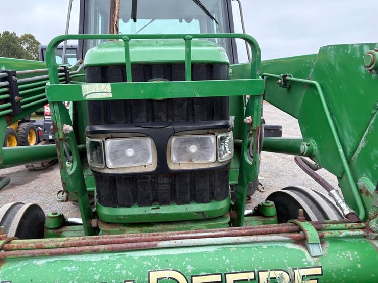 john-deere-6320-image-18