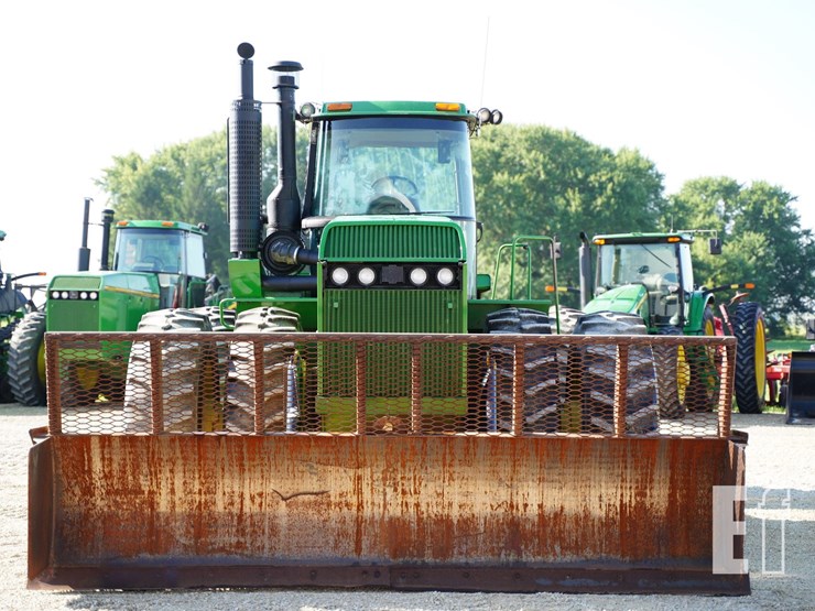 1990-john-deere-8760-image-2