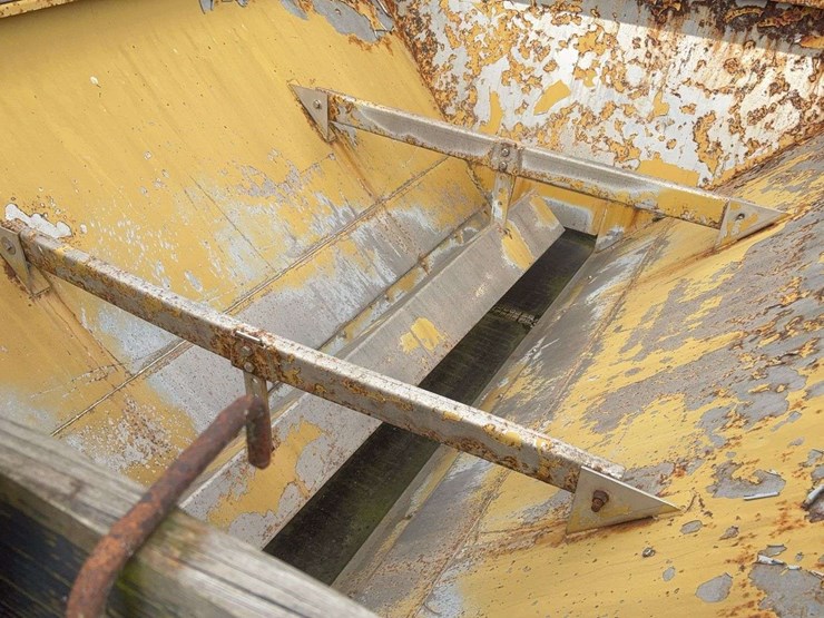 ag-pro-fertilizer-spreader-image-26