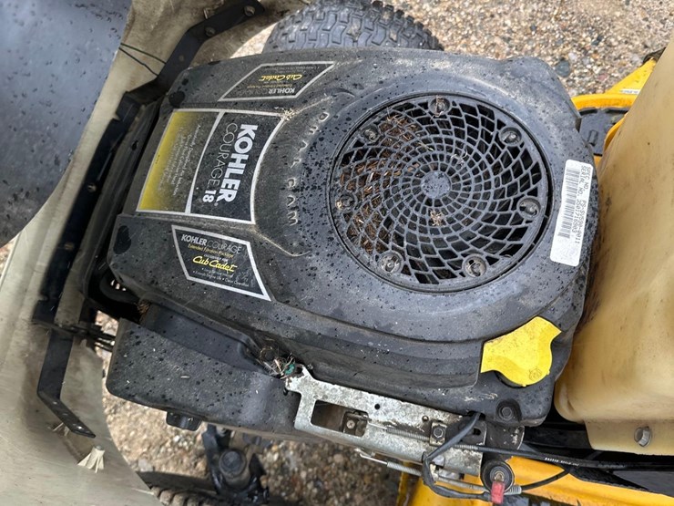 cub-cadet-lt1040-image-4