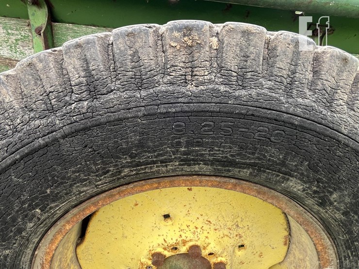john-deere-34-image-3