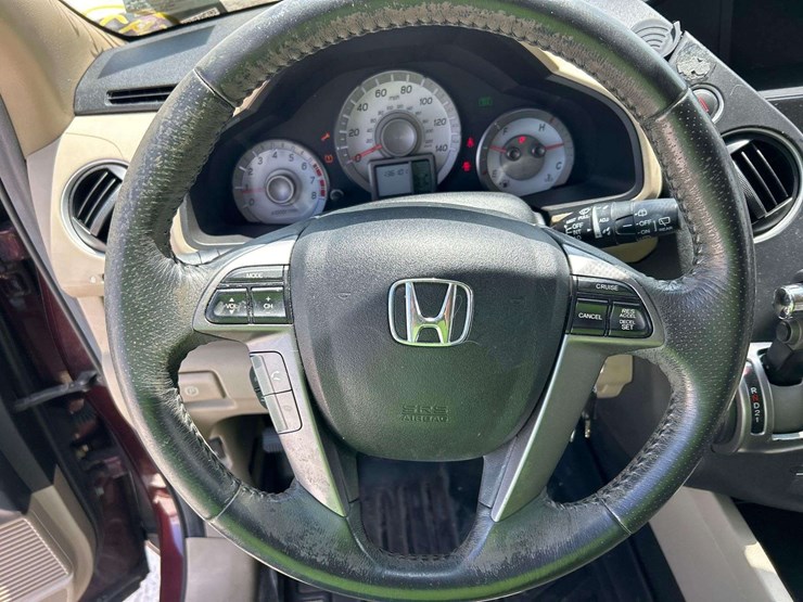 2012-honda-pilot-image-13