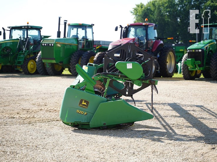 2000-john-deere-920f-image-4