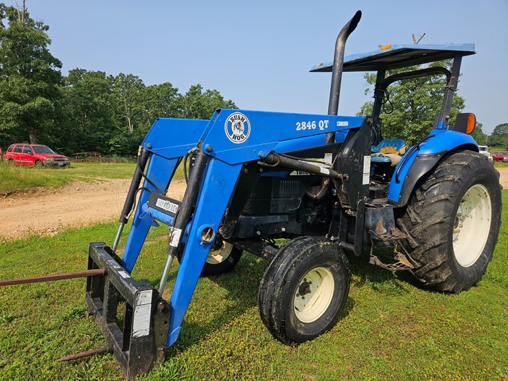 new-holland-tb110-image-2