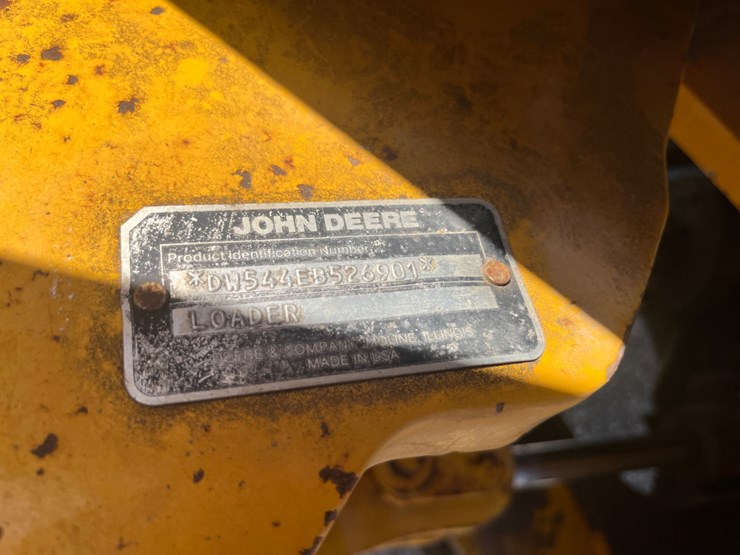 1990-deere-544e-image-19