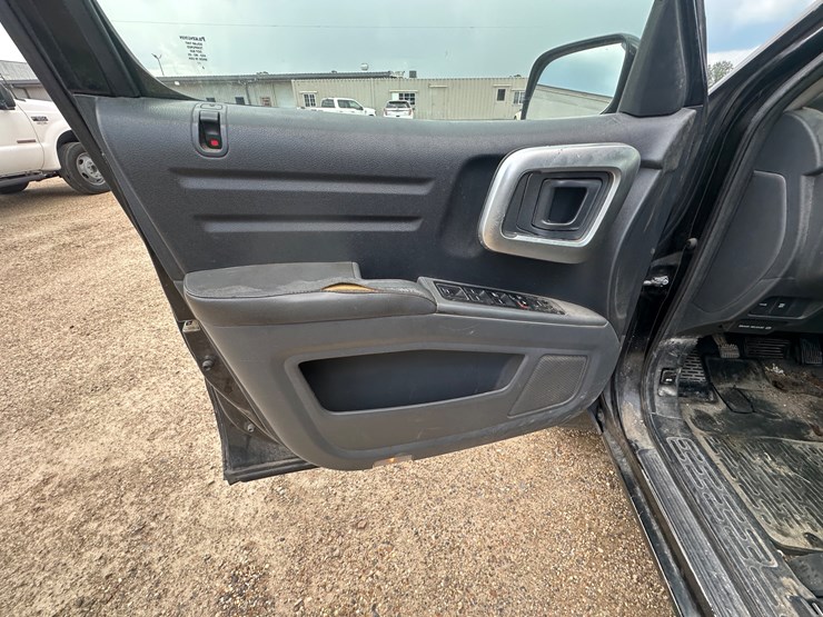 2008-honda-ridgeline-image-39