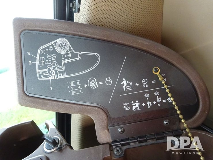 2001-john-deere-9550-image-128