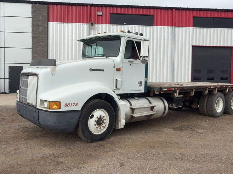 1994-international-9400-image-1