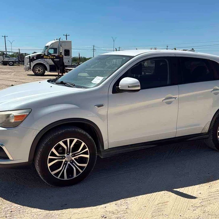 2017 MITSUBISHI OUTLANDER