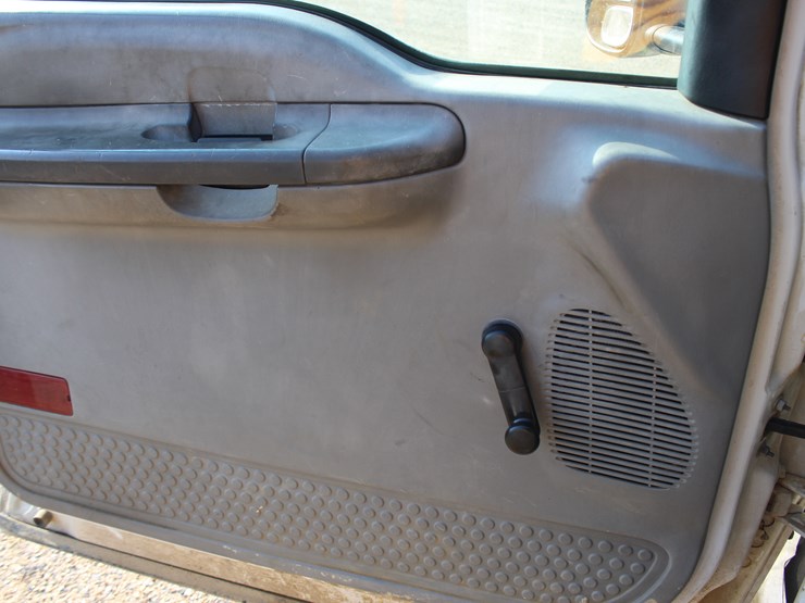 2003-ford-f350-image-12