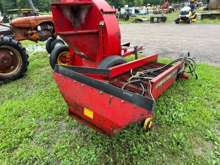 farmhand-grinder-blower-image-9