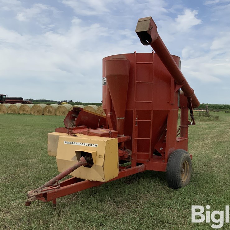 Massey Ferguson MF15 Grinder Mixer