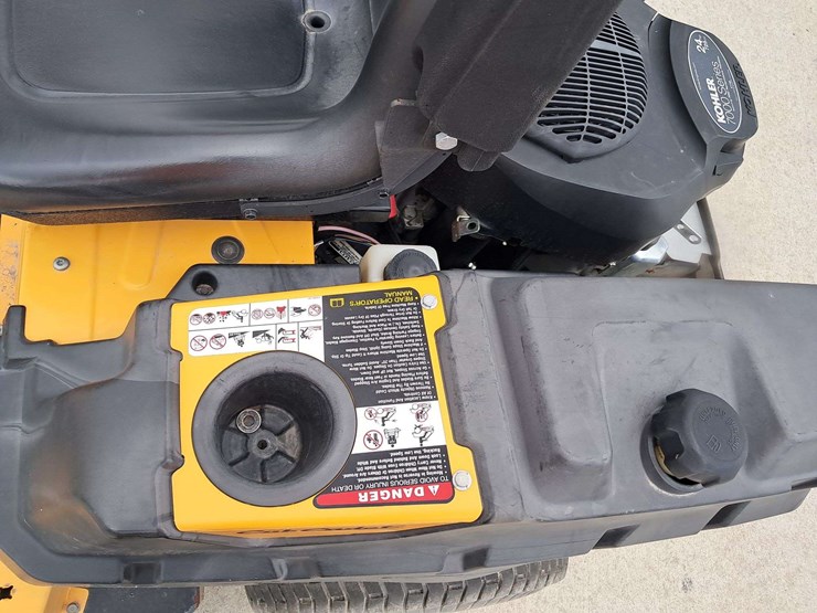 2015-cub-cadet-60-image-10