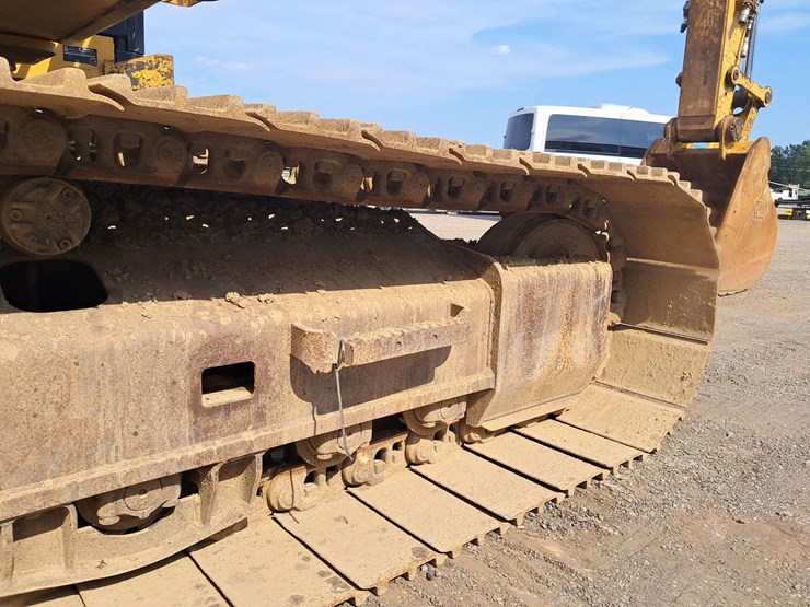2011-caterpillar-320dl-image-11