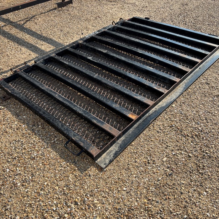 #22805 • 16 FT UTILITY TRAILER GATE