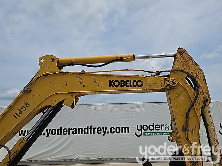 2017-kobelco-sk45sr-image-16