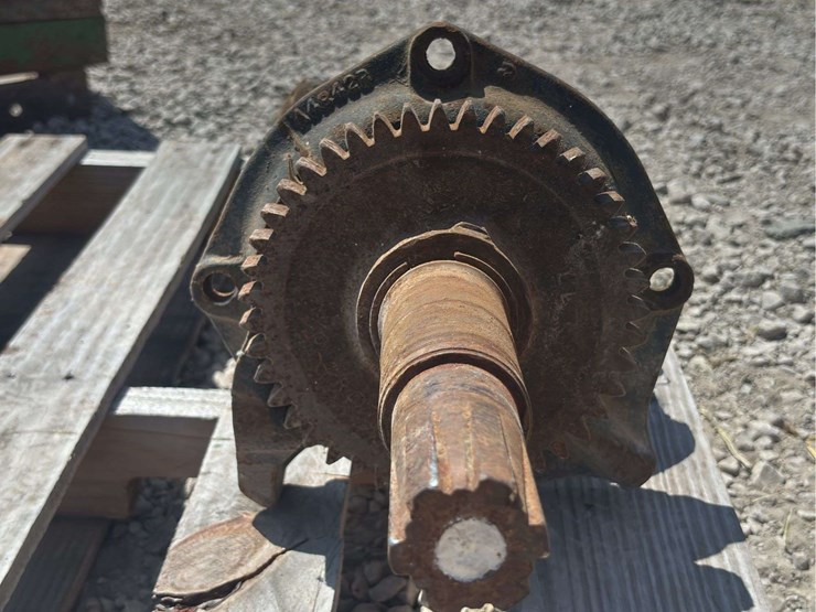 john-deere-model-a-crankshaft-image-11
