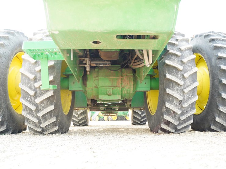1993-john-deere-8570-image-15
