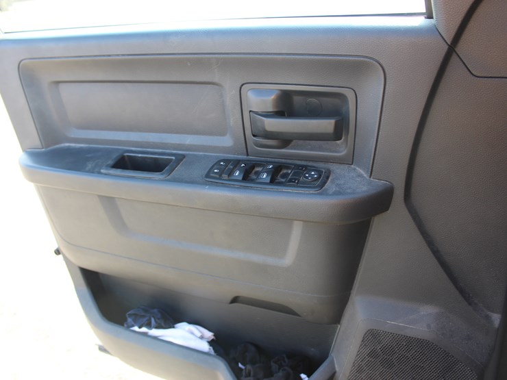 2012-dodge-ram-4500-image-13