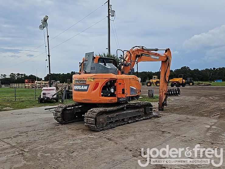 2017-doosan-dx140-lcr-5-image-4