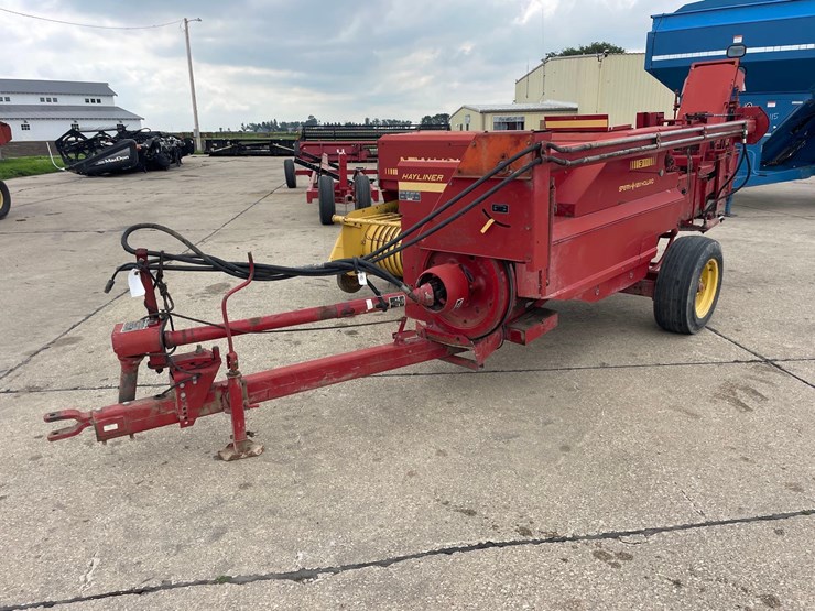 new-holland-311-image-1