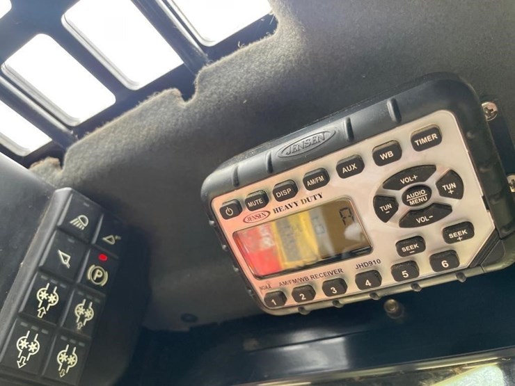 2018-asv-rt-120-forestry-skidsteer-image-20
