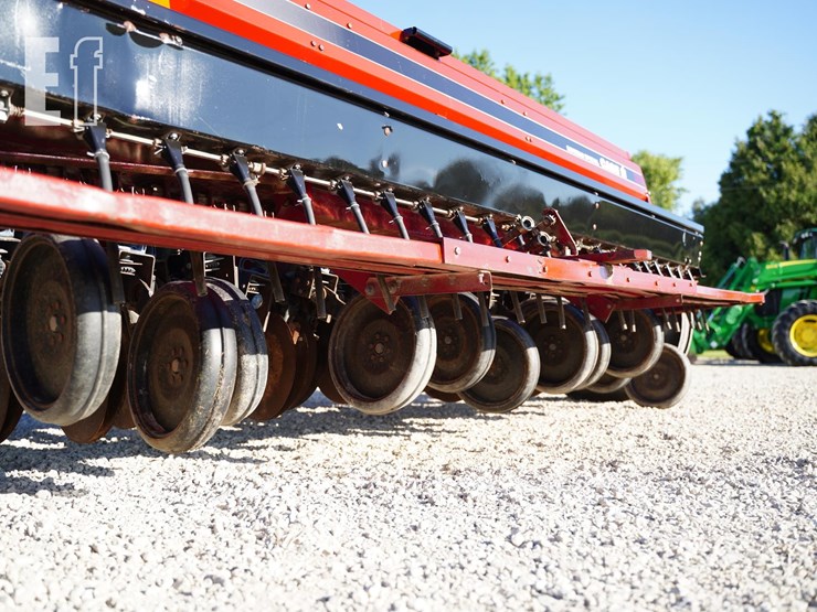case-ih-5300-image-23