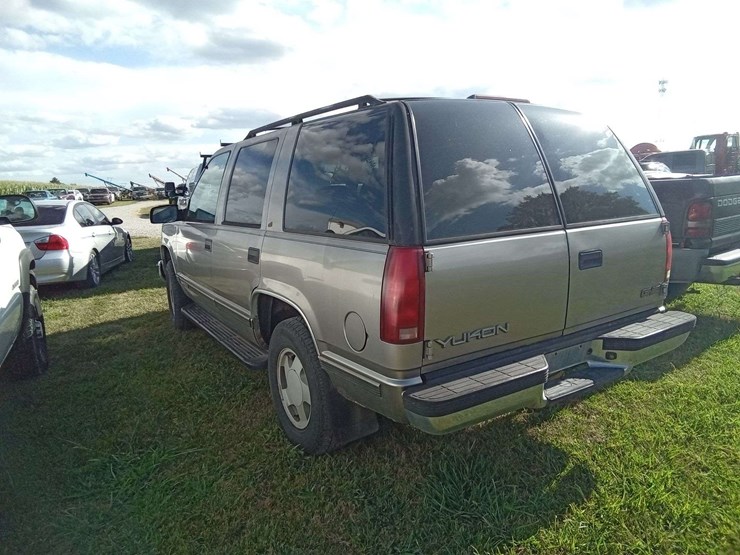 1998-gmc-yukon-image-3