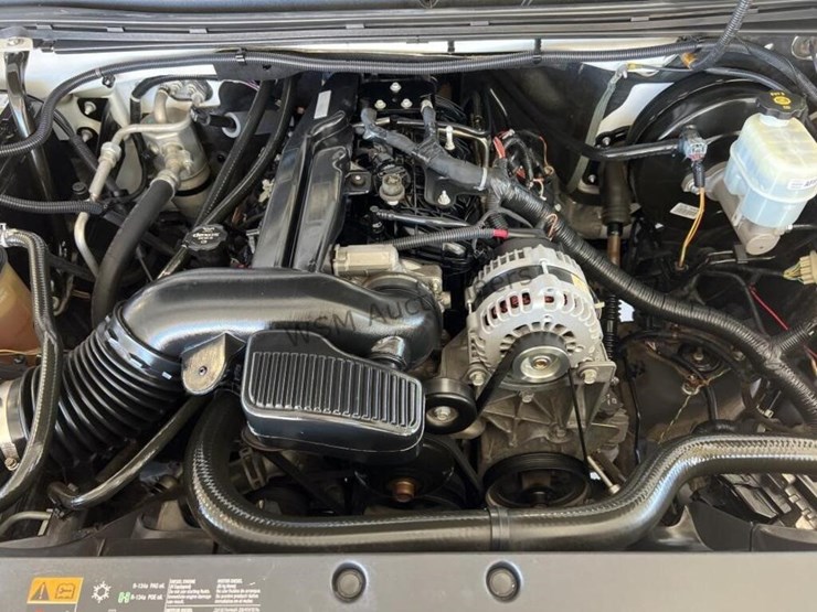 2013-chevrolet-silverado-1500-image-12