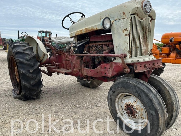 ford-960-image-1