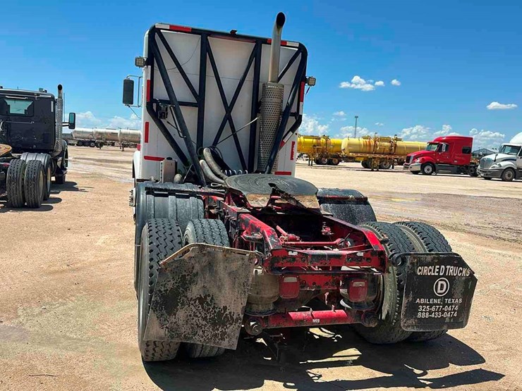 2005-kenworth-t800-image-4