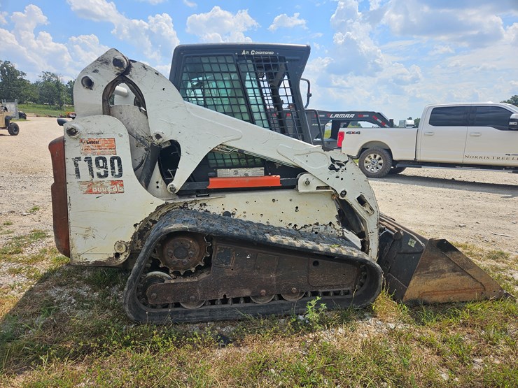 bobcat-t190-image-13