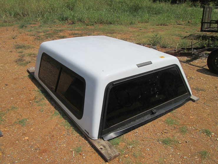 #92-•-#26839-•-75"x84"-camper-shell-image-2
