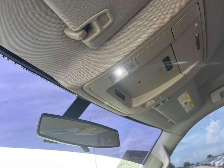 2014-chevrolet-silverado-1500-image-19