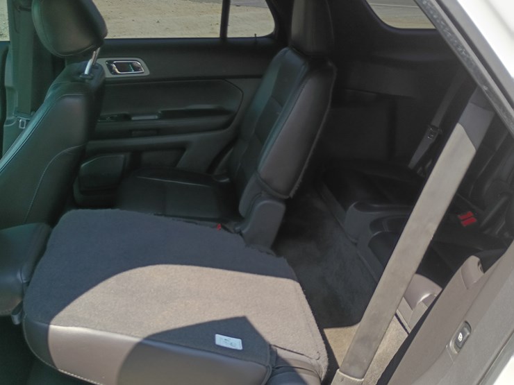 2013-ford-explorer-image-62