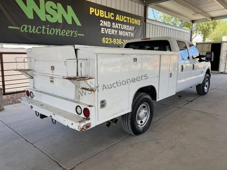 2011-ford-f350-image-7