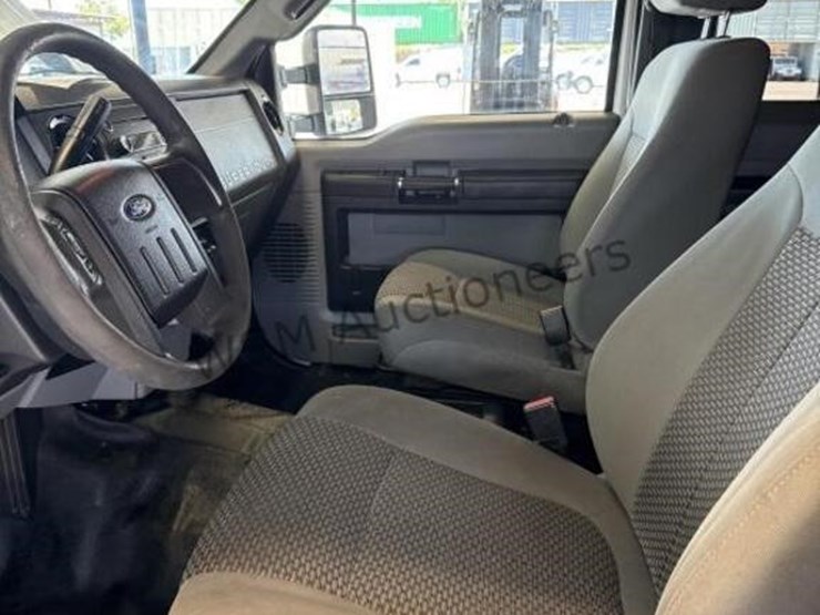 2016-ford-f450-image-27