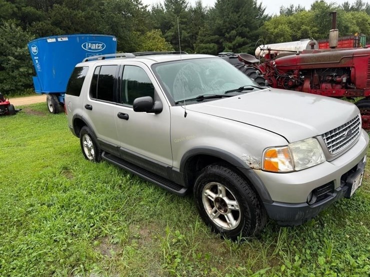 2003-ford-explorer-image-5