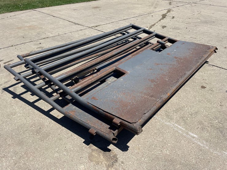 4-8ft-working-chute-panels/fence-panels-image-2