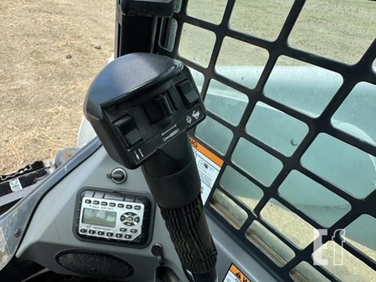 2019-bobcat-t770-image-95