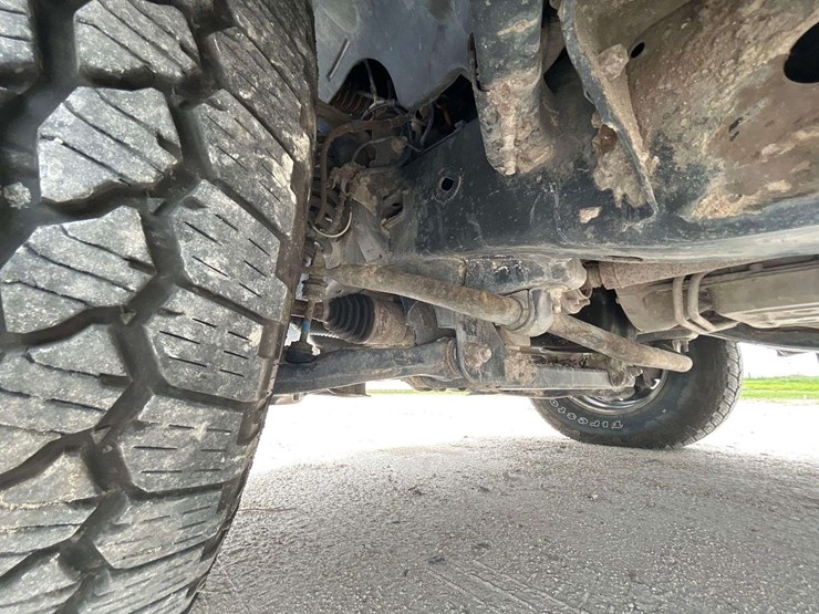 2016-ford-f150-image-19