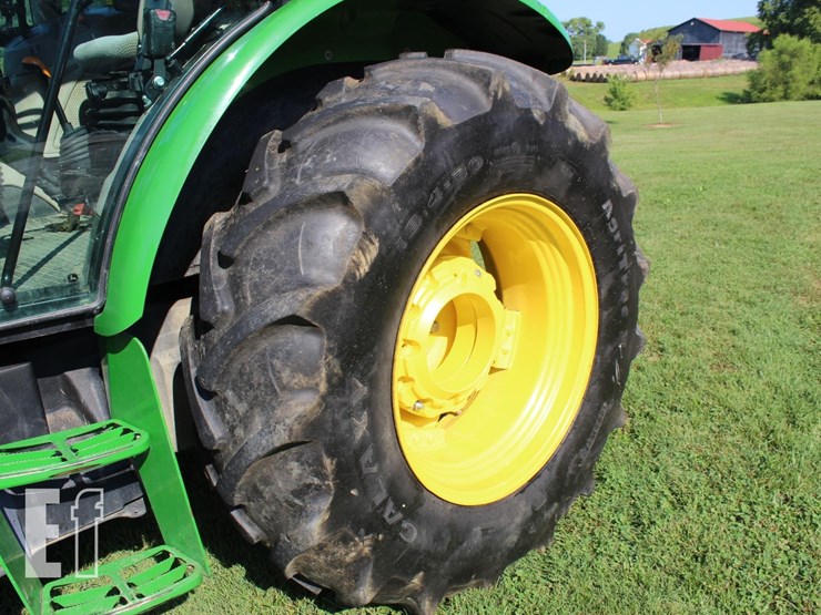 john-deere-5100e-image-3