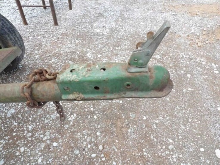 portable-calf-chute/tilt-table-image-10