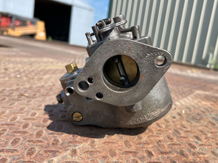 marvel-schebler-dltx67-carburetor-image-4