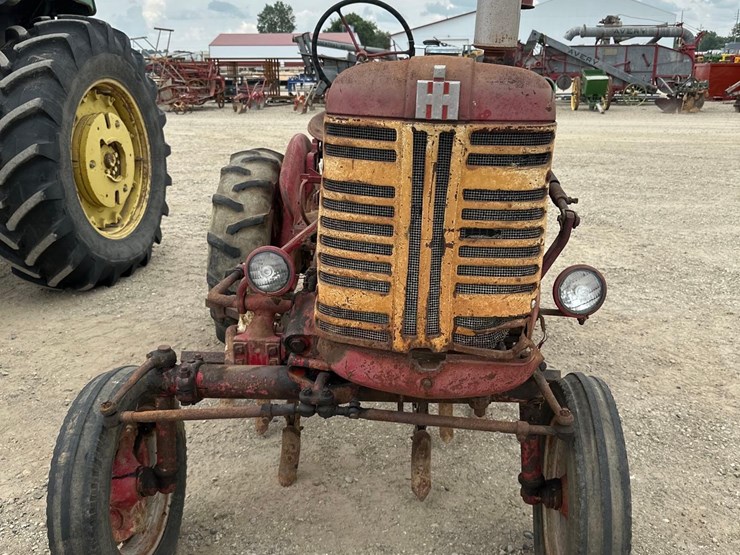944---farmall-130-(sn#-2772)-image-2