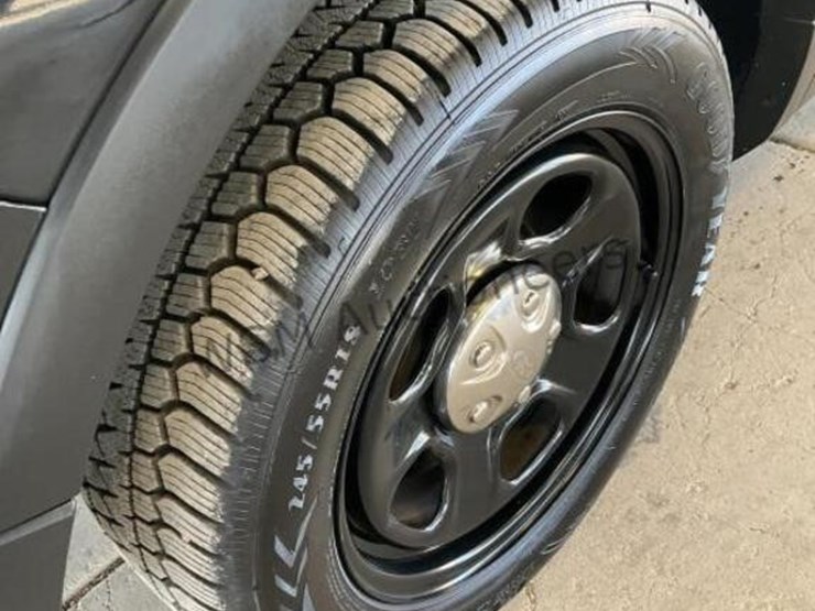 2017-ford-explorer-image-8