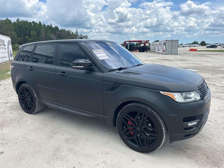 2016-land-rover-range-rover-image-2