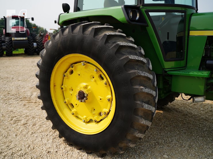 1976-john-deere-4230-image-20