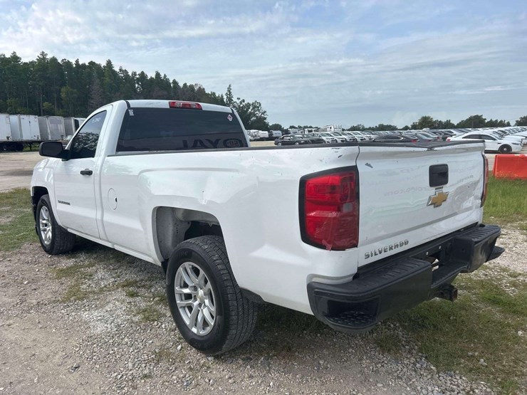 2014-chevrolet-silverado-1500-image-4